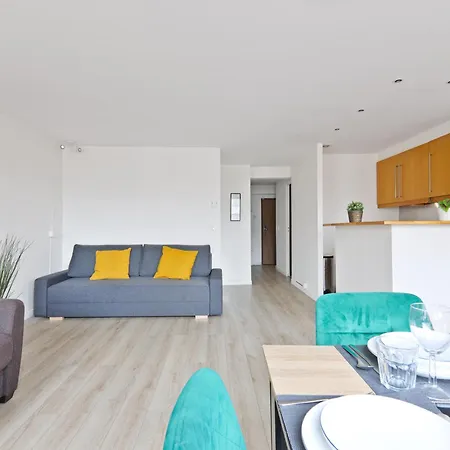 Heart Of 1br-6p Les Halles Free Netflix